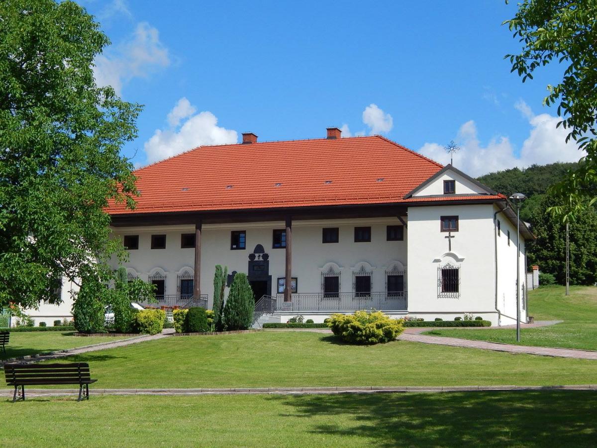 13575638_1124917967575365_1846105213_o